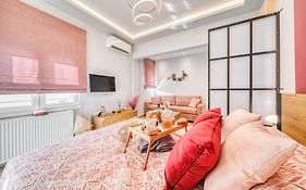 Homely Sweet Central Apartment